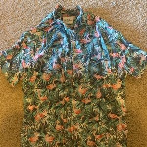 Men’s Goodfellow button down beach shirt